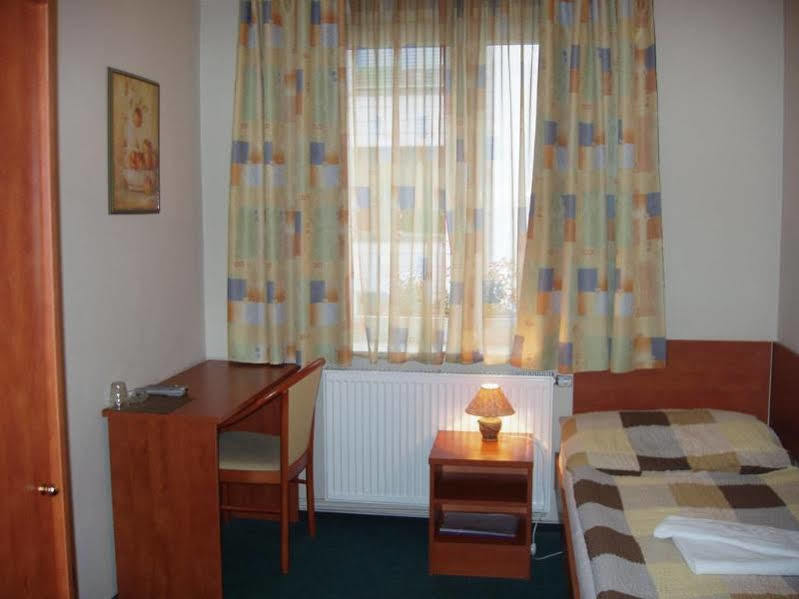 Hotel U Hvezdy ปราก ภายนอก รูปภาพ